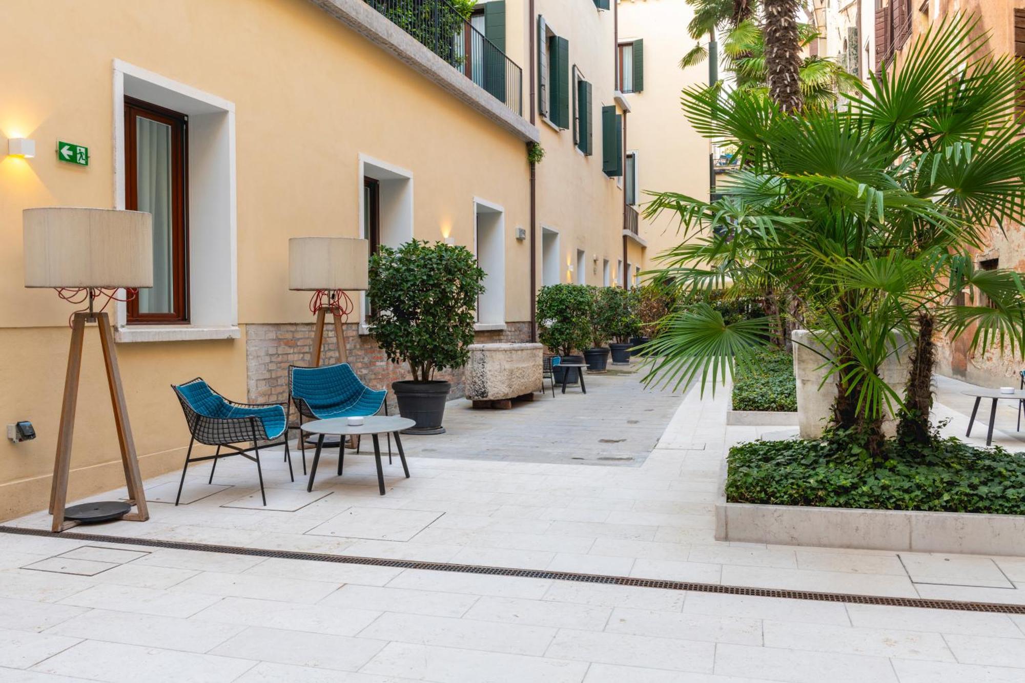 H10 Palazzo Canova Wenecja Zewnętrze zdjęcie